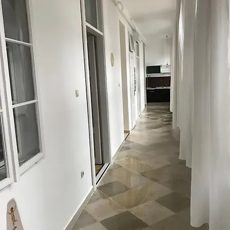 Apartman Fresko Апартаменты Печ